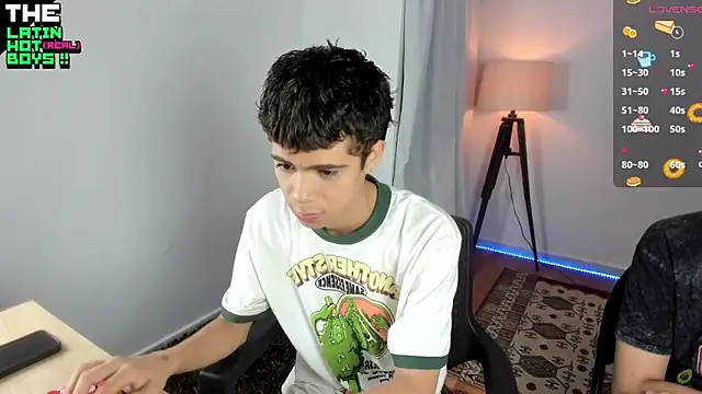 MyLatinHotBoys online show from December 21, 2024, 10:40 pm