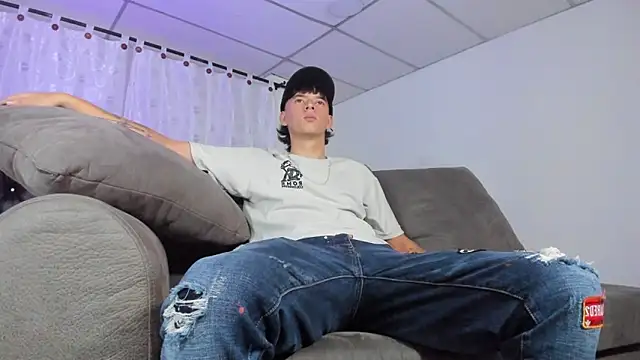 FrannBoy online show from February 10, 2026, 3:16 am