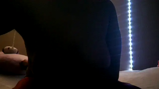 Snapshot of EbonyFetishQueen chatting on November 23, 2025, 1:54 pm EbonyFetishQueen online show from November 23, 2025, 1:54 pm