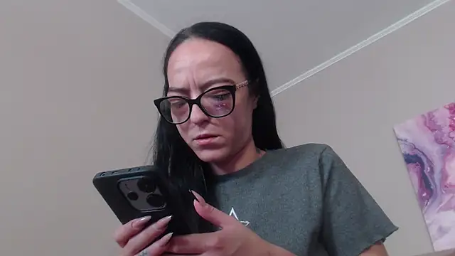 Snapshot of IzabelllNoir chatting on July 26, 2026, 7:04 am IzabelllNoir online show from July 26, 2026, 7:04 am
