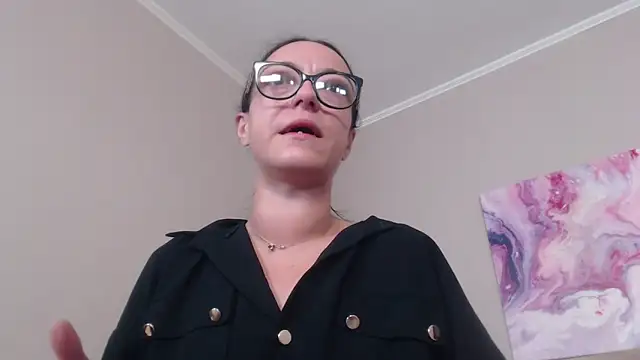 Snapshot of IzabelllNoir chatting on June 28, 2026, 3:46 am IzabelllNoir online show from June 28, 2026, 3:46 am
