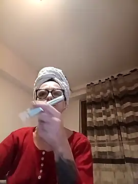 Snapshot of IzabelllNoir chatting on March 16, 2026, 6:32 pm IzabelllNoir online show from March 16, 2026, 6:32 pm