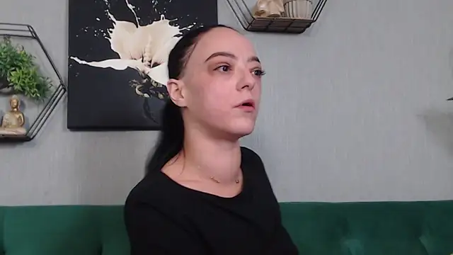 Snapshot of IzabelllNoir chatting on February 10, 2026, 11:09 am IzabelllNoir online show from February 10, 2026, 11:09 am