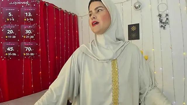 AishaAmin  online show from February 5, 2026, 12:45 pm