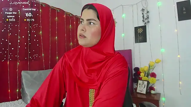 AishaAmin  online show from May 6, 2026, 12:09 pm