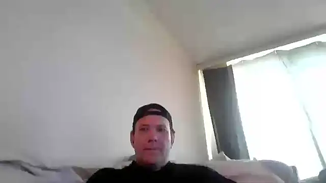 jcrew1279 online show from February 11, 2026, 1:49 am