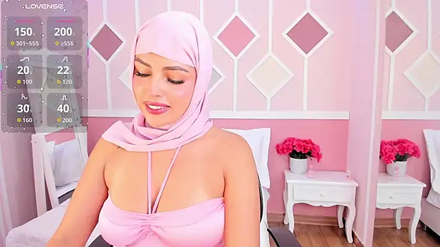 Snapshot of Lea_nahid chatting on May 8, 2026, 8:01 pm Lea nahid online show from May 8, 2026, 8:01 pm