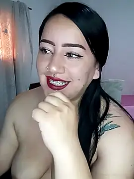 Snapshot of kirara_dirty chatting on March 2, 2025, 9:08 pm kirara dirty online show from March 2, 2025, 9:08 pm