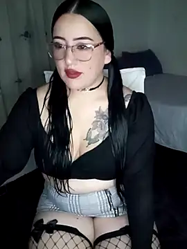 Snapshot of kirara_dirty chatting on December 22, 2024, 4:17 am kirara dirty online show from December 22, 2024, 4:17 am