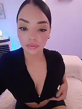 Sara LipsX online show from February 12, 2026, 2:00 am