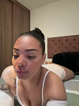 Snapshot of Sara_LipsX chatting on July 24, 2026, 11:56 pm Sara LipsX online show from July 24, 2026, 11:56 pm