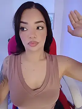 Sara LipsX online show from November 16, 2025, 7:51 pm