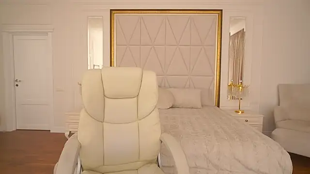 Snapshot of SonnyKage chatting on December 4, 2025, 8:52 pm SonnyKage online show from December 4, 2025, 8:52 pm