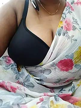 Snapshot of Rexx05@xh chatting on October 14, 2025, 2:01 am Rexx05xh online show from October 14, 2025, 2:01 am