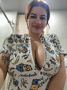Snapshot of AtheneaRossi chatting on July 18, 2026, 10:24 am AtheneaRossi online show from July 18, 2026, 10:24 am