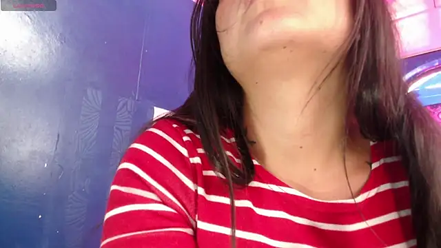 Snapshot of vitoria23_ chatting on May 14, 2026, 2:14 pm vitoria23 online show from May 14, 2026, 2:14 pm