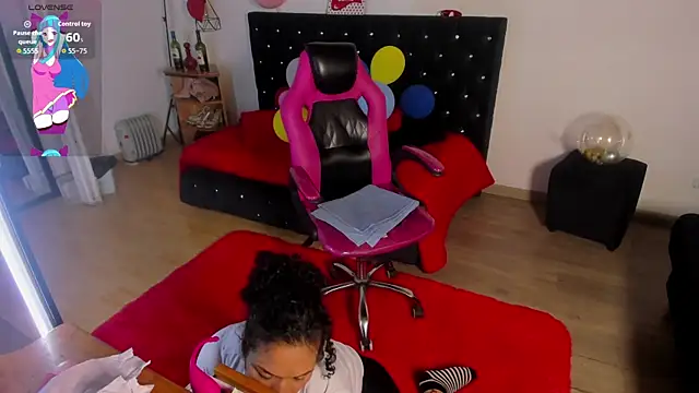 Snapshot of Aliciia_cute1 chatting on March 6, 2026, 9:21 pm Aliciia cute1 online show from March 6, 2026, 9:21 pm