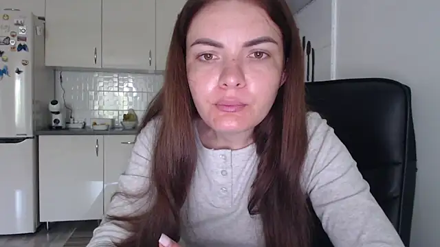 Snapshot of _JustmeHere_ chatting on June 27, 2026, 7:36 am JustmeHere online show from June 27, 2026, 7:36 am
