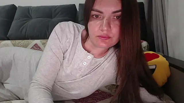 Snapshot of _JustmeHere_ chatting on June 13, 2026, 10:29 pm JustmeHere online show from June 13, 2026, 10:29 pm