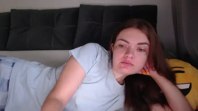 Snapshot of _JustmeHere_ chatting on July 21, 2026, 4:14 am JustmeHere online show from July 21, 2026, 4:14 am