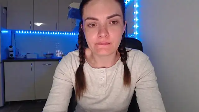 Snapshot of _JustmeHere_ chatting on June 20, 2026, 10:59 pm JustmeHere online show from June 20, 2026, 10:59 pm