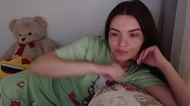  JustmeHere  online show from November 30, 2025, 9:21 am