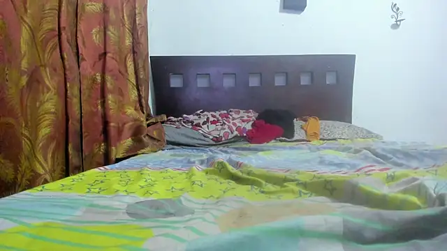 Snapshot of Brenda_Smith69 chatting on March 4, 2026, 9:55 pm Brenda Smith69 online show from March 4, 2026, 9:55 pm