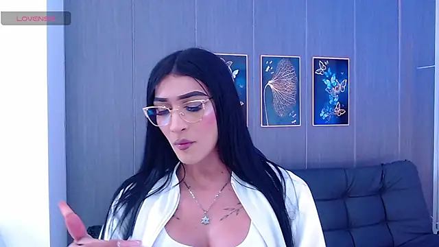 Snapshot of Evelynn_sex_ chatting on October 10, 2025, 12:50 pm Evelynn sex online show from October 10, 2025, 12:50 pm