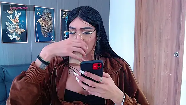 Snapshot of Evelynn_sex_ chatting on November 11, 2025, 1:50 pm Evelynn sex online show from November 11, 2025, 1:50 pm