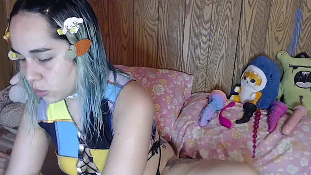 toukarubyuwu online show from March 6, 2025, 3:24 am