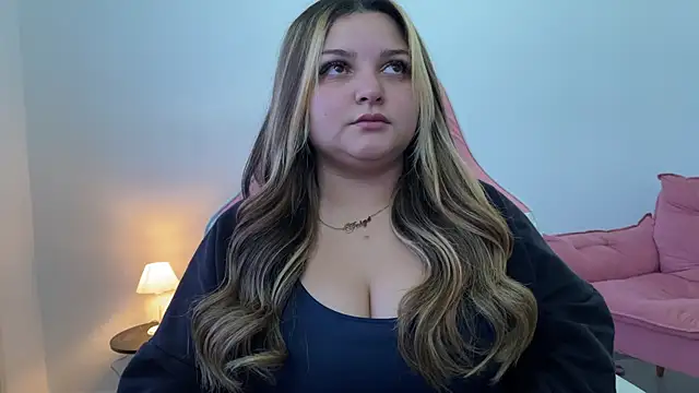 Snapshot of SweetPaige_ chatting on May 10, 2026, 5:48 pm SweetPaige online show from May 10, 2026, 5:48 pm