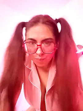 Snapshot of Celestte22 chatting on February 11, 2026, 7:14 pm Celestte22 online show from February 11, 2026, 7:14 pm