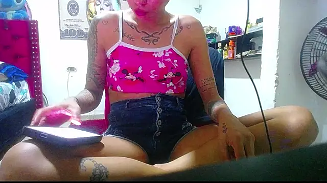 harry lia  online show from October 18, 2025, 8:33 pm