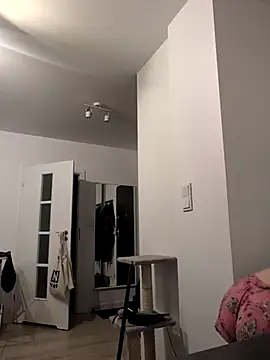 Snapshot of divine_eve chatting on December 5, 2025, 3:21 pm divine eve online show from December 5, 2025, 3:21 pm