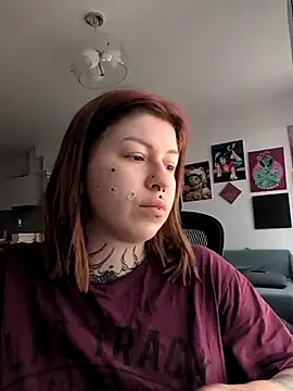 Snapshot of divine_eve chatting on November 28, 2025, 11:32 am divine eve online show from November 28, 2025, 11:32 am