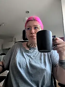 Snapshot of divine_eve chatting on October 21, 2025, 1:54 pm divine eve online show from October 21, 2025, 1:54 pm