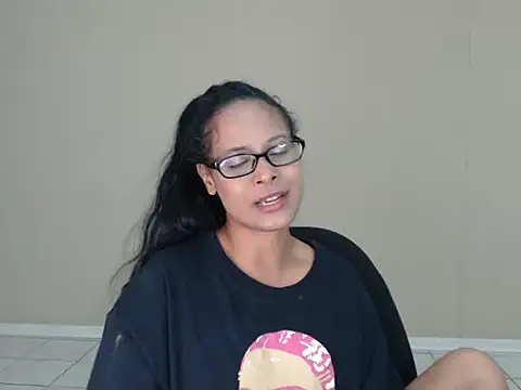 TaylorLove69 online show from January 28, 2025, 12:36 am