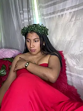 LinnaGardenia online show from March 17, 2025, 3:14 am