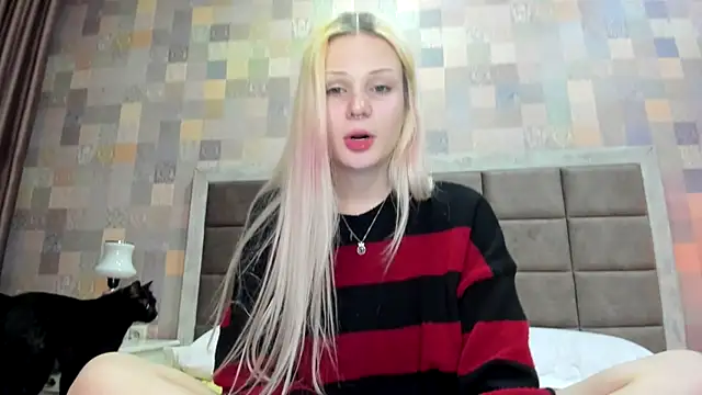 Snapshot of sashakiss99 chatting on December 24, 2024, 9:33 pm sashakiss99 online show from December 24, 2024, 9:33 pm