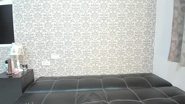 Snapshot of Dany-Sexy chatting on October 10, 2025, 12:33 am Dany-Sexy online show from October 10, 2025, 12:33 am