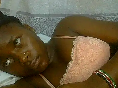 pretty nanah online show from October 9, 2025, 10:43 pm