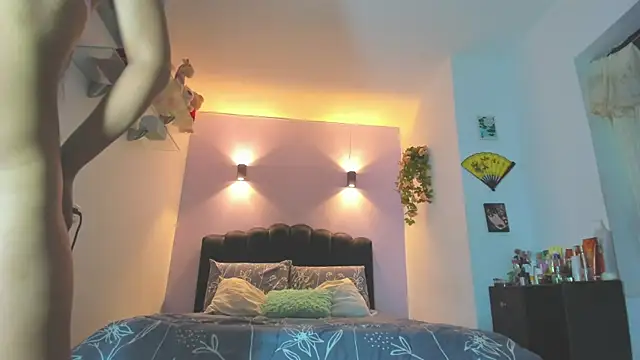 Sofia Clauss  online show from June 15, 2026, 2:34 am