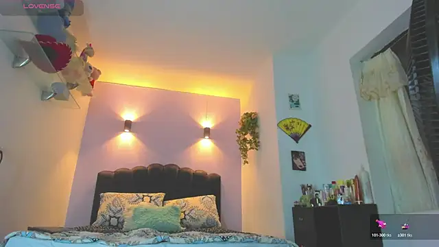 Snapshot of Sofia_Clauss_ chatting on July 3, 2026, 4:08 am Sofia Clauss online show from July 3, 2026, 4:08 am