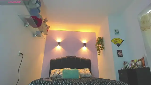 Snapshot of Sofia_Clauss_ chatting on June 30, 2026, 5:13 pm Sofia Clauss online show from June 30, 2026, 5:13 pm