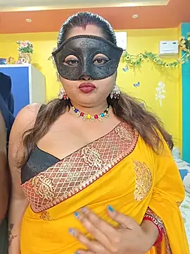 Snapshot of OrgsmMust chatting on November 21, 2025, 6:18 pm OrgsmMust online show from November 21, 2025, 6:18 pm