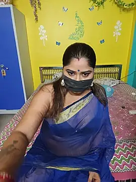 Snapshot of OrgsmMust chatting on November 6, 2025, 5:50 pm OrgsmMust online show from November 6, 2025, 5:50 pm