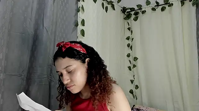 Snapshot of gabriela_duarte1 chatting on November 16, 2025, 6:40 am gabriela duarte1 online show from November 16, 2025, 6:40 am