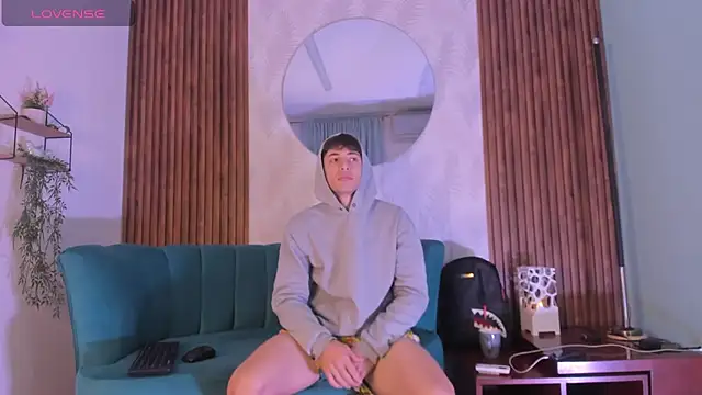 Snapshot of AlessandroDybala chatting on December 4, 2025, 12:37 pm AlessandroDybala online show from December 4, 2025, 12:37 pm