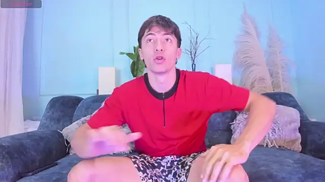 Snapshot of AlessandroDybala chatting on December 14, 2025, 12:22 pm AlessandroDybala online show from December 14, 2025, 12:22 pm