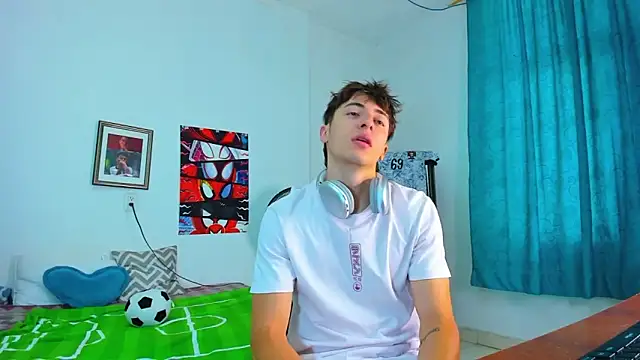AlessandroDybala online show from May 26, 2026, 12:14 pm